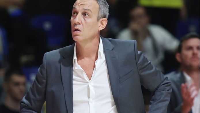 Τα έριξε στη διαιτησία ο Κάτας-"Στο τέλος μόνο σε μια πλευρά οι αποφάσεις"