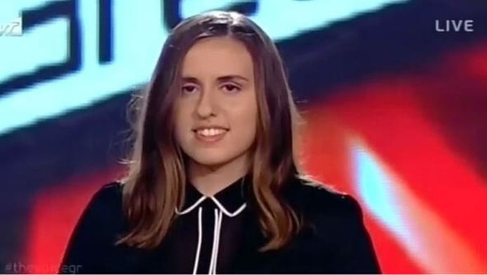 Θυμάστε την Αρετή του «The Voice»; Αγνώριστη σήμερα και με ροζ μαλλί (ΦΩΤΟ)
