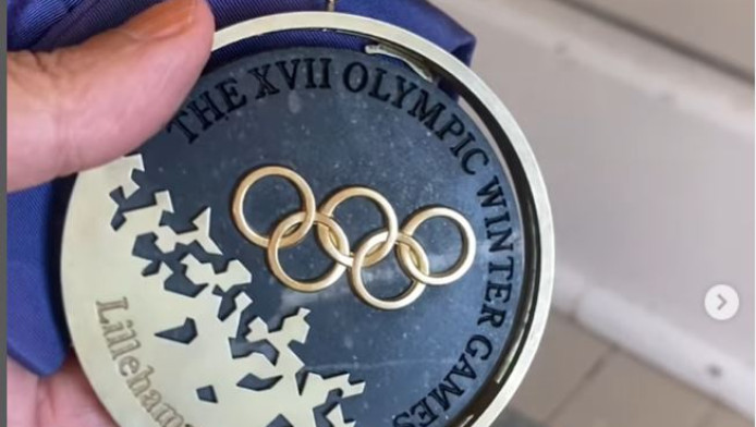 Την πήρε η κατρακύλα: Ολυμπιονίκης πουλάει τη βίλα της λόγω αλκοόλ (Vid)