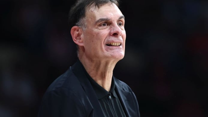 Ο Μπαρτζώκας αποκάλυψε τη συμφωνία με Αγγελόπουλους για τις μεταγραφές!