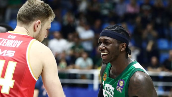 Καυστικός Ναν για Βεζένκοφ - "Πολύ έξυπνο, θα το προσπαθήσω"