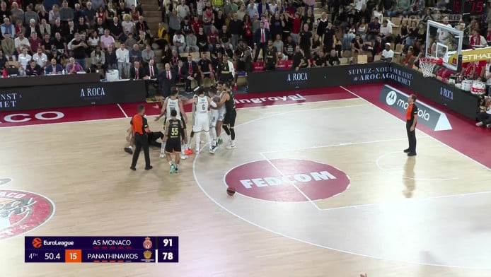 Χαμός στο φινάλε! Συμπλοκή Οκόμπο και Σλούκα - Μπήκε στη μέση ο ρέφερι (vd)