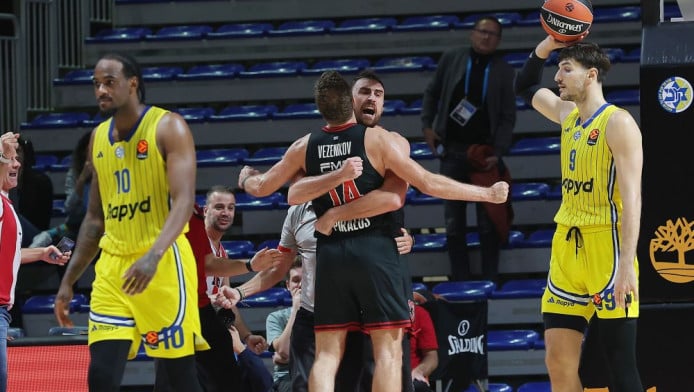 Το απίθανο comeback Ολυμπιακού και η τεράστια νίκη στο Βελιγράδι (Ηls)
