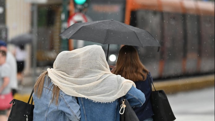 Έρχεται νέα κακοκαιρία: Βροχές, καταιγίδες και αφρικανική σκόνη