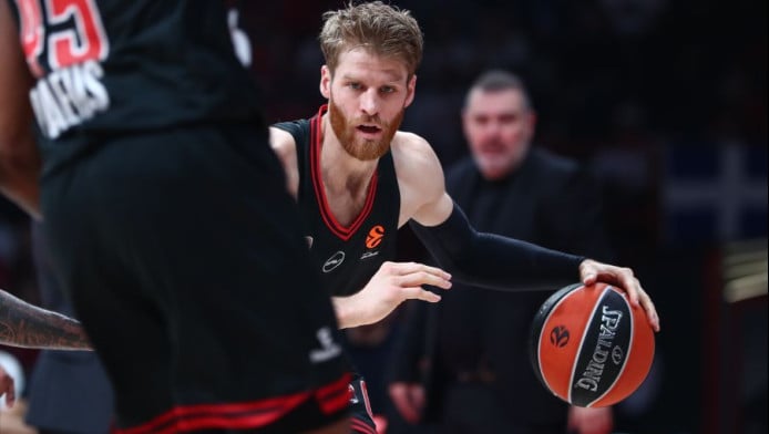 Ολυμπιακός:Αποκάλυψη Μπαρτζώκα! Για αυτό έκανε αλλαγή τον Γουόκαπ στο τέλος