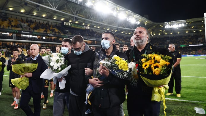 Συγκλονιστική στιγμή στη Νέα Φιλαδέλφεια! "Μάριε ζεις για πάντα ΑΕΚτζής"