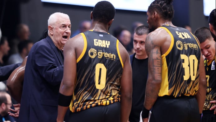 Ο "αχάμπαρος" Κλαβέλ και οι πρώτες εντυπώσεις από τον Μπράουν