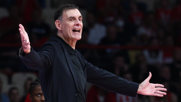 Μπαρτζώκας: «Δεν ειναι άνετα να παίζεις με την Παρί - Φοβερός ο Φουρνιέ»