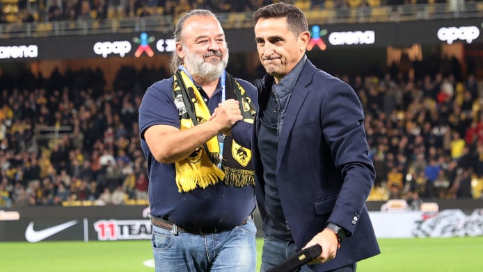 Συγκλονιστικές στιγμές στη Φιλαδέλφεια! Αποθέωση σε Χιμένεθ (ΒΙΝΤΕΟ)