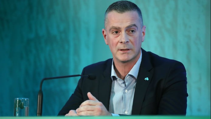 Κοτσόλης: "Στόχος η κατάκτηση τίτλων" - Αποκάλυψη για Πελίστρι