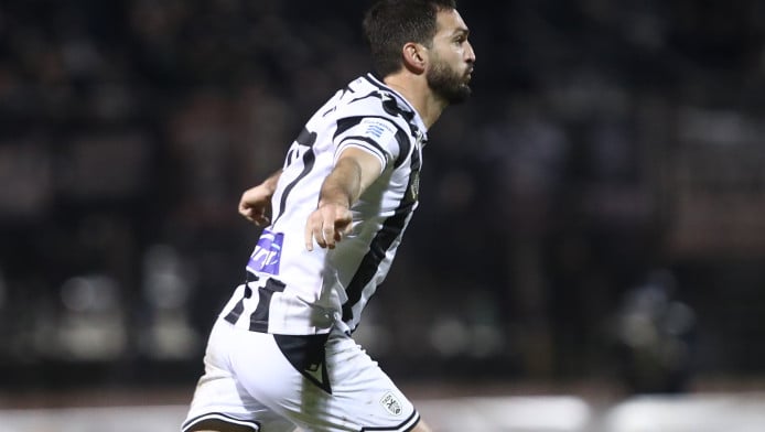 ΠΑΟΚάρα για πρωτάθλημα! Μυθική ανατροπή στο 90’ με 10 και γκολάρα (ΒΙΝΤΕΟ)