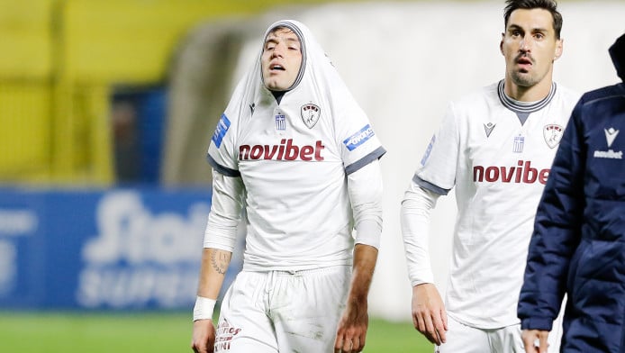 Επικό βίντεο με οπαδό της ΑΕΛ να πανηγυρίζει για το... Χ στο Βικελίδης! 