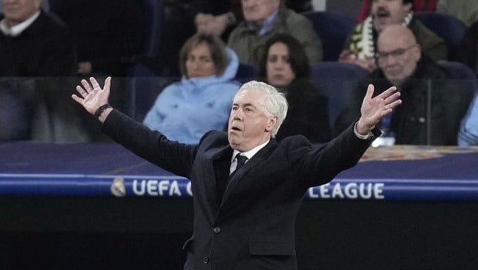 Βάζει πλάτη για Αλόνσο ο Αντσελότι: "Τι άλλο θέλετε από αυτόν;"