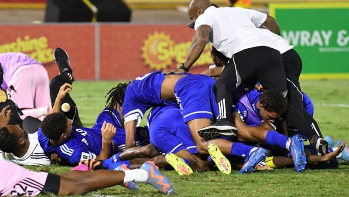 Το παραμύθι ενός… λικέρ που μεταμορφώθηκε σε εθνική ομάδα