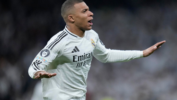 Η διαμάχη των 800 εκατ. μεταξύ Εμπαπέ και Παρί - Όσα πρέπει να ξέρετε