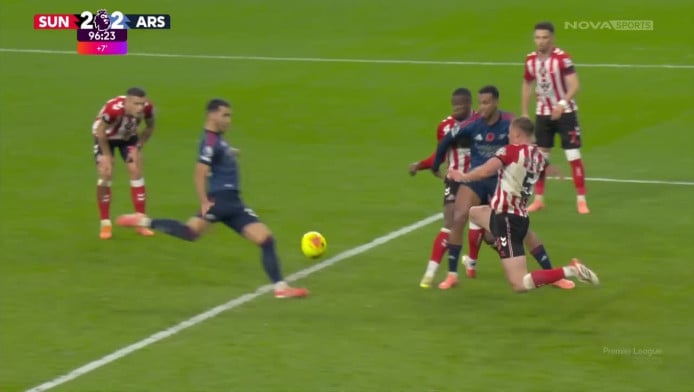 Απίθανη διπλή ευκαιρία Άρσεναλ να κλέψει τη νίκη στο 97’! (ΒΙΝΤΕΟ)