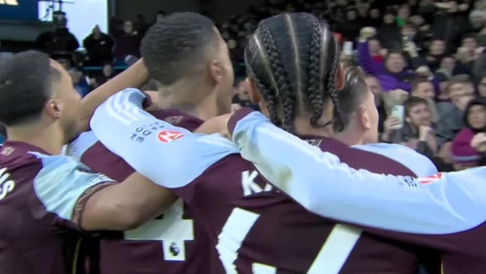 Έπιασε 4άδα η Άστον Βίλα - Διπλό ανατροπής με Λιντς (ΒΙΝΤΕΟ)