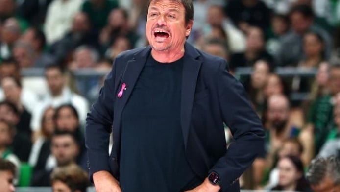 Ξέσπασμα Αταμάν στο ημίχρονο: "Όλοι περπατάνε"! (ΒΙΝΤΕΟ)