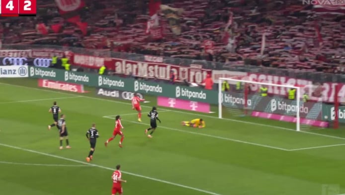 Εξάρα με ανατροπή η Μπάγερν - Ασίστ Γιαννούλη στη νίκη Άουγκσμπουργκ (Vid)