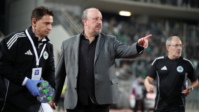 Μπενίτεθ: "Όλοι κάνουν λάθη" - Η απάντηση για... μεταγραφές τον Γενάρη