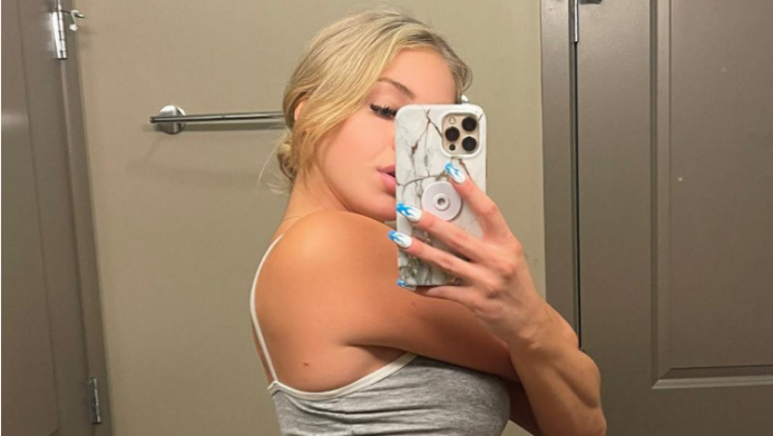 Τολμηρές και αισθησιακές φωτογραφίσεις όσο λίγες (ΦΩΤΟ)