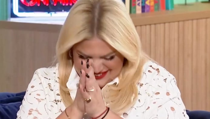 Η Δανάη Μπάρκα πιο αδυνατισμένη και ανανεωμένη από ποτέ - Δείτε τη νέα ΦΩΤΟ