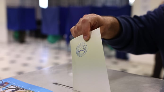 Νέα δημοσκόπηση-φωτιά: Αυτοί "πρωταγωνιστούν", ποιοι μένουν εκτός Βουλής