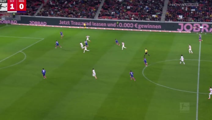 Υγιεινός περίπατος για τη Φράιμπουργκ - “Βούλιαξε” και άλλο τη Μάιντς (Vid)