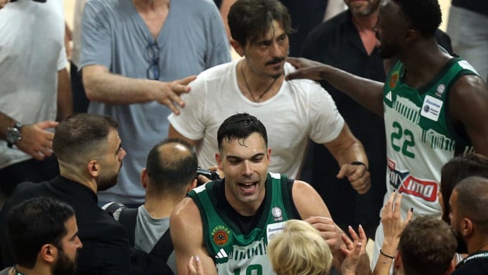 Η απίστευτη κίνηση του Σλούκα που άφησε άφωνο τον Δημήτρη Γιαννακόπουλο!