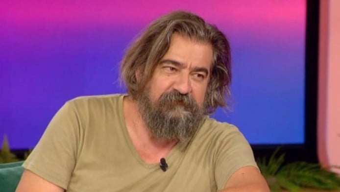 Δε θα πιστέψετε τι αυτοκίνητο οδηγεί ο Μιχάλης από «Το σόι σου»