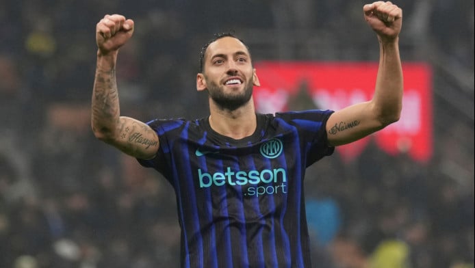 Νίκη σε... θρίλερ για Ίντερ - Σώθηκε στο 94’ με αυτογκόλ 