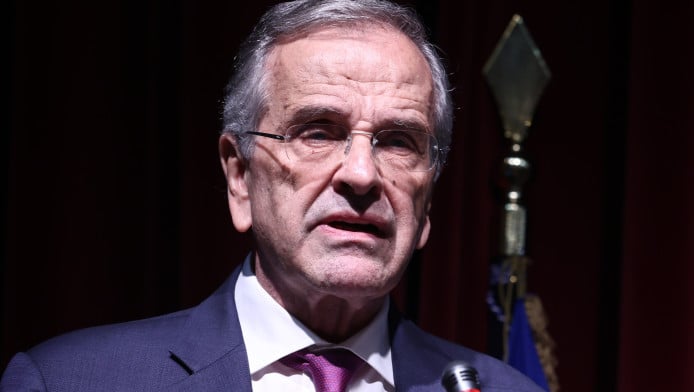 Τι έλεγε άνθρωπος από το περιβάλλον Σαμαρά σε καφέ στο Κολωνάκι