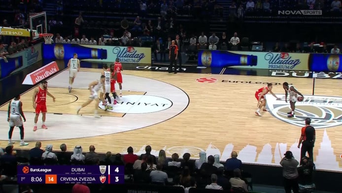 Ο Καμένιας... τον ισοπέδωσε - Αδιανόητο poster κάρφωμα! (ΒΙΝΤΕΟ)