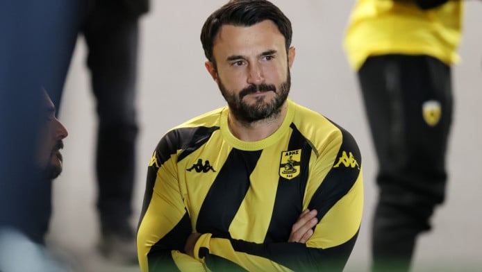 Πρωτοφανές αυτό που έγινε με Καρυπίδη στο 2-1 του Άρη με ΑΕΛ!