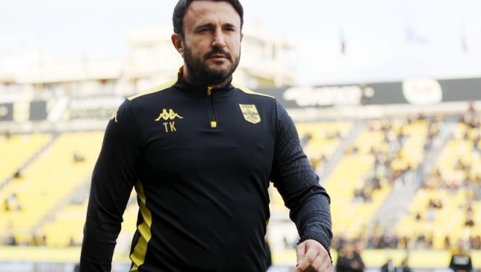 Για αυτό είναι... τρελαμένος ο κόσμος του Άρη με Καρυπίδη - Τι καταλογίζουν