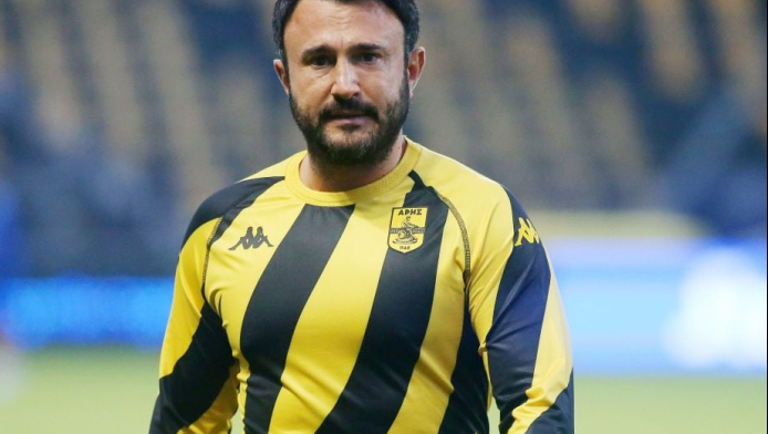 Στην προπόνηση του Άρη ο Καρυπίδης - Τι είπε στους παίκτες