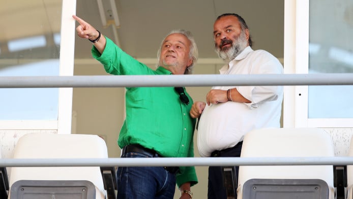 Φούντωσαν οι φήμες για ΑΕΚ - Θα δώσει 1,5 εκατ. ευρώ στον Κομπότη;