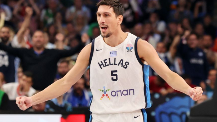 Λαρεντζάκης: "Είμαστε πιο ήρεμοι μετά το μετάλλιο" 