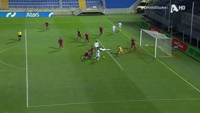 Το… άχαστο ο Μασούρας - Βρήκε δοκάρι (ΒΙΝΤΕΟ)