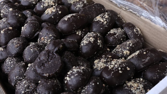 "Πικρά" Χριστούγεννα: Η ακρίβεια εκτοξεύει τις τιμές στα γλυκά με σοκολάτα