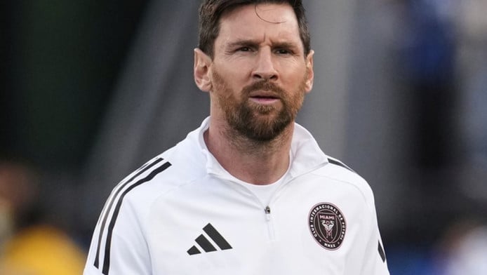 Θέλει την απόλυτη... βόμβα η Γαλατά - Ετοιμάζει "χτύπημα" με Μέσι!