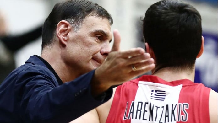 Τέλος απο Ολυμπιακό μετά τη Βαρκελώνη - "Καψόνι" σε Λαρενζάκη από Μπαρζώκα!