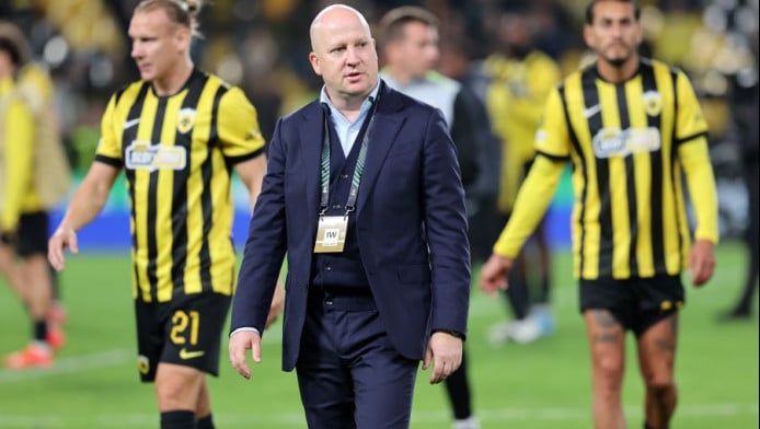 "Δεν μπορεί να γίνονται αυτά" - Πρωτοσέλιδο καμπανάκι σε ΑΕΚ από την Ώρα!