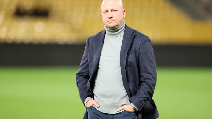 Το τελετουργικό του Νίκολιτς! Προσευχή, σταυρός και είσοδος στο γήπεδο (ΒΙΝ