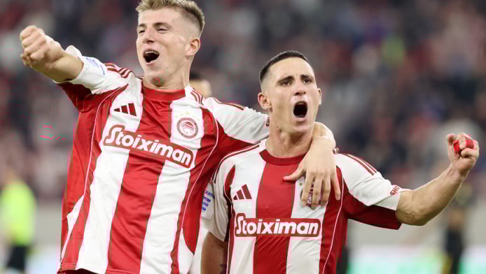 Το πήρε προσωπικά ο Ποντένσε - "Καμπανάκι" για Ολυμπιακό, μάθημα για Μάνσα!