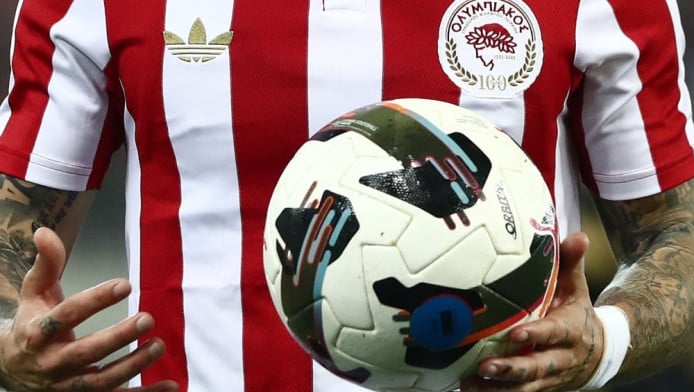 Τον έφερε ο Ολυμπιακός στην Ελλάδα, υπογράφει Αγγλία!