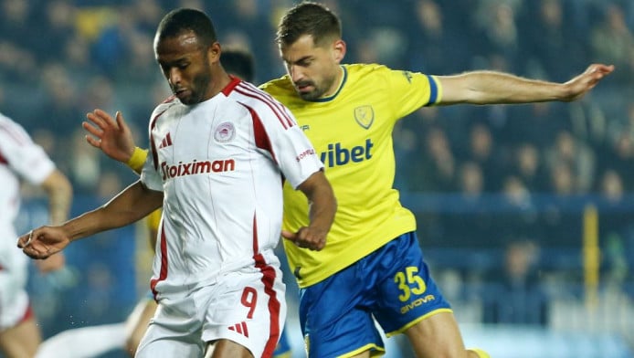 Για την παραμονή στην κορυφή οι Πειραιώτες-Live: Παναιτωλικός - Ολυμπιακός