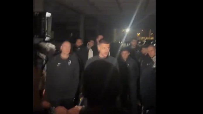 Μαρίνκοβιτς σε οπαδούς της Παρτιζάν: "Ξέρετε με ποιον είμαστε"! (vid)