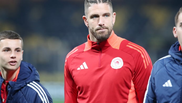 Απόφαση Ολυμπιακού για Πασχαλάκη - Έρχεται αλλαγή στη λίστα της UEFA