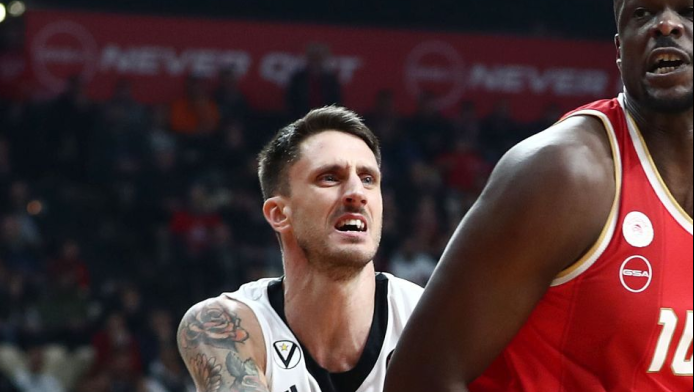 Συγκλονίζει ο Πολονάρα: "Έτρεμαν τα πόδια μου! 2η μέρα χωρίς καροτσάκι"